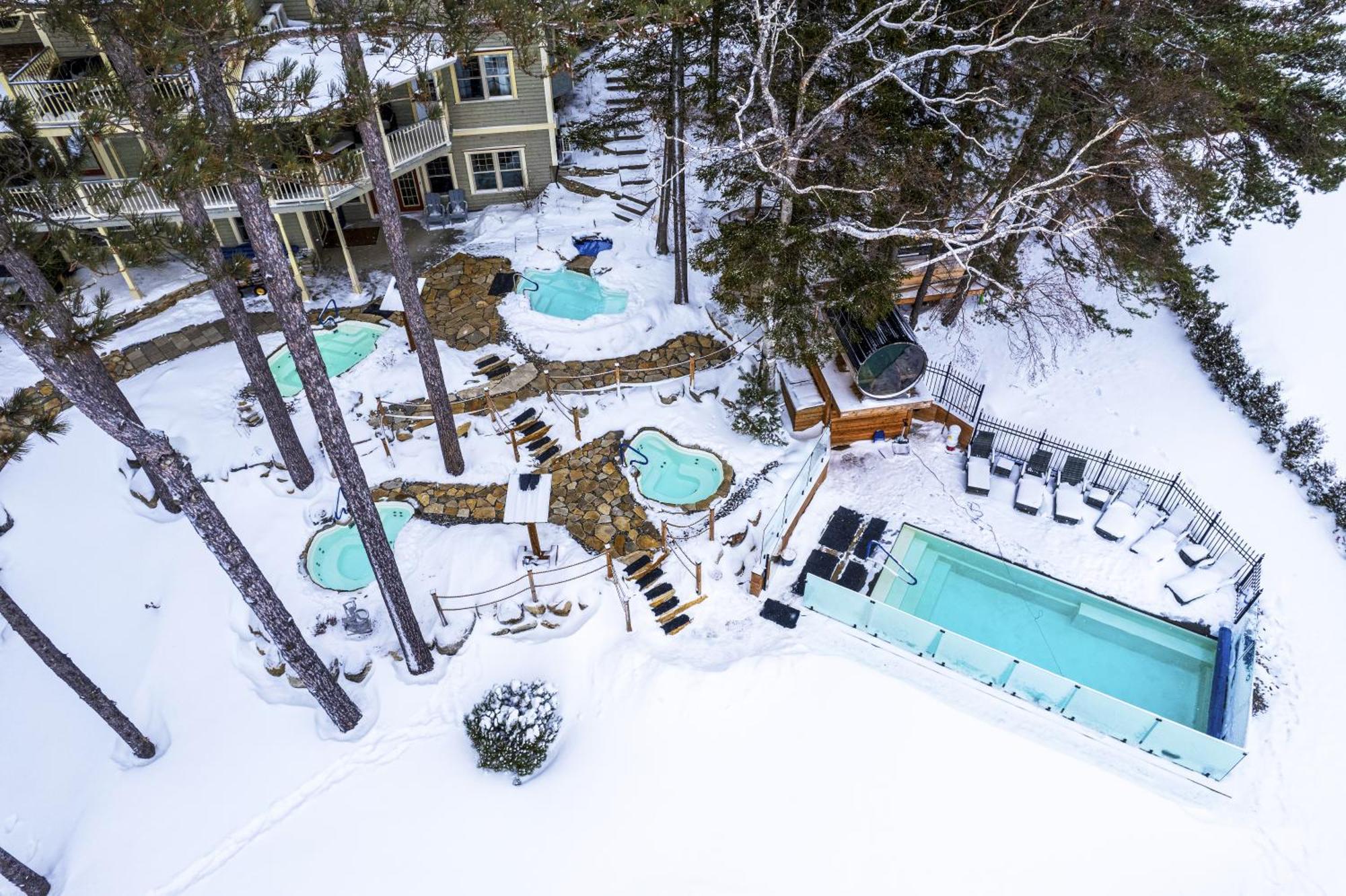 Estello Suites & Spa Lac-Megantic Bagian luar foto